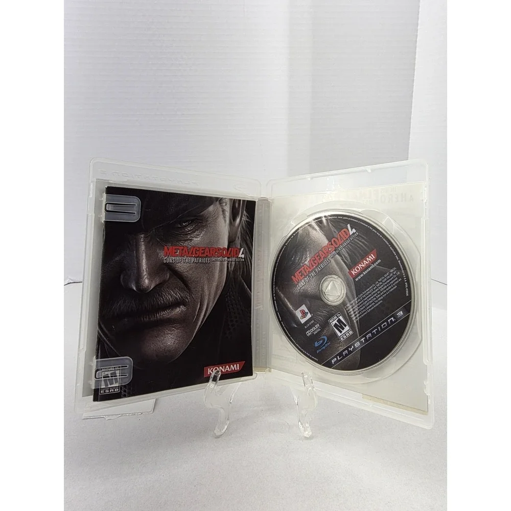 Metal Gear Solid 4: Guns of the Patriots PlayStation 3 PS3 Video Game Stealth